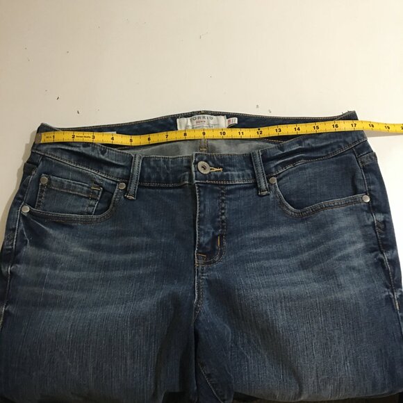 Torrid Denim Boyfriend Womens Jeans size 12R Blue Distressed Medium Wash - Picture 7 of 10